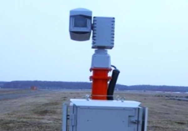 屋外旋回監視カメラ 導入事例