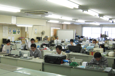 映像機器、電子機器の受託開発作業